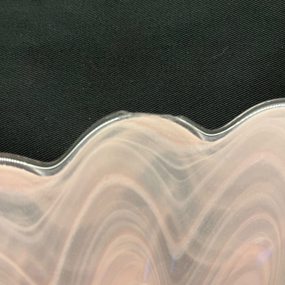 MURANO Lavorazione Arte Glass Bowl Pink Scalloped Edge Translucent Decorative - Picture 14 of 14